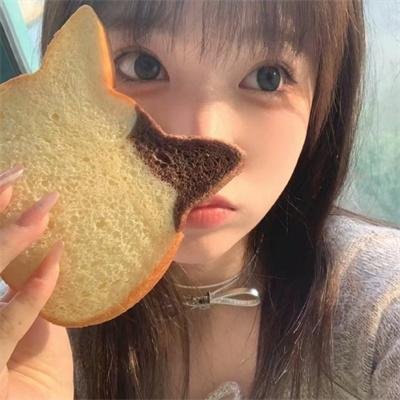 秋泳愚 